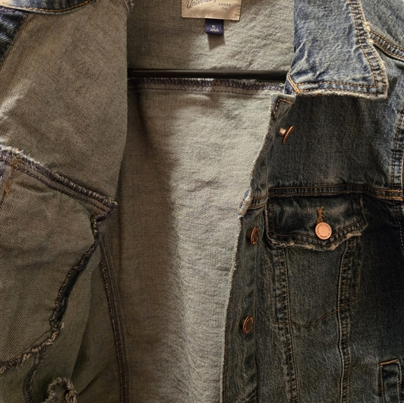 Universal Thread Denim Jacket - Picture 3 of 9